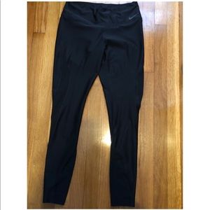 Nike exercise leggings